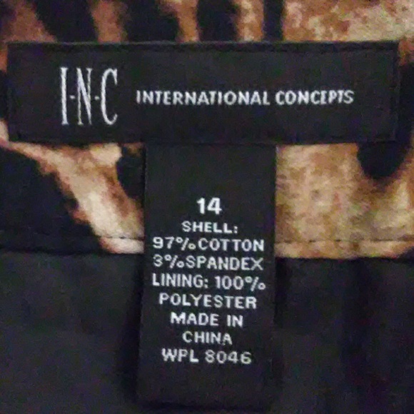 SALENWOT INC International Concepts Mini Skirt. 14 - Picture 7 of 8